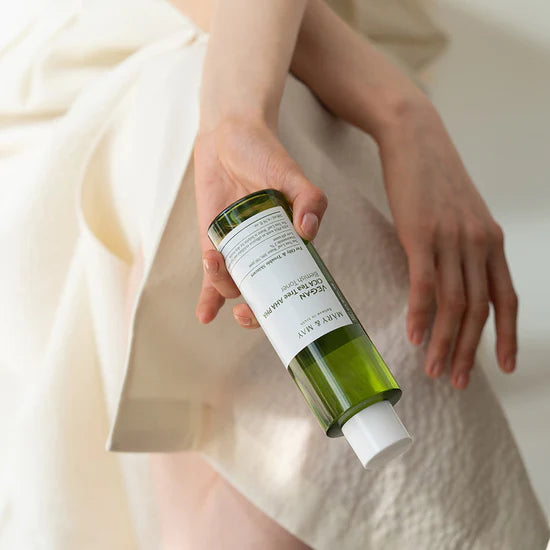 MARY&MAY Vegan CICA Tea Tree AHA PHA Toner 200ml-SKEEN