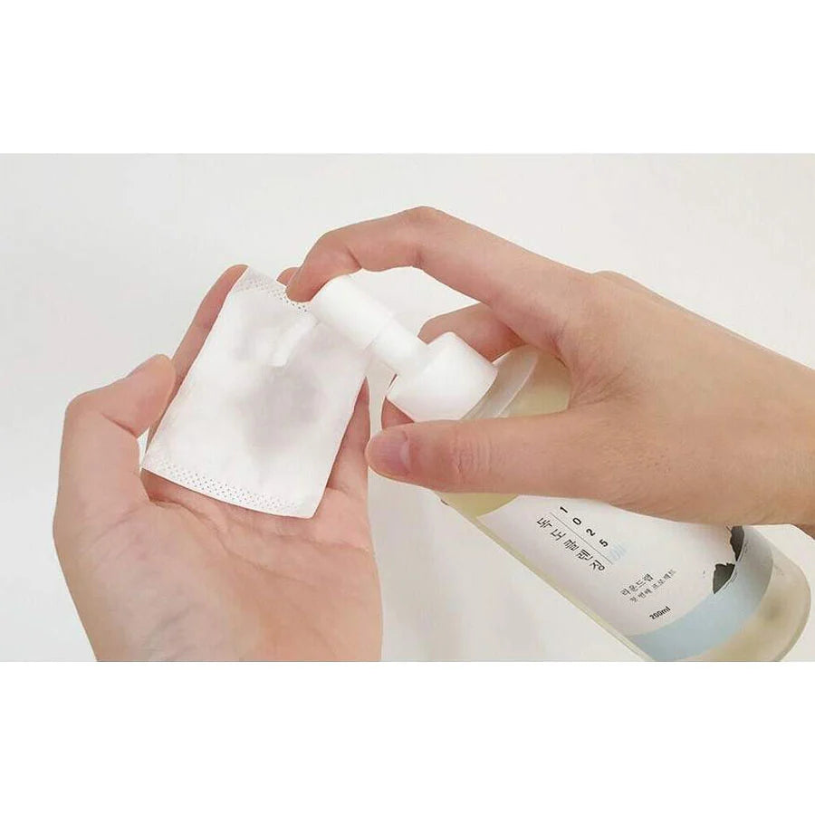 ROUND LAB 1025 Dokdo Cleansing Oil 200ml-SKEEN